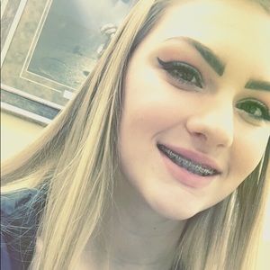 Meet your Posher, Kayleen